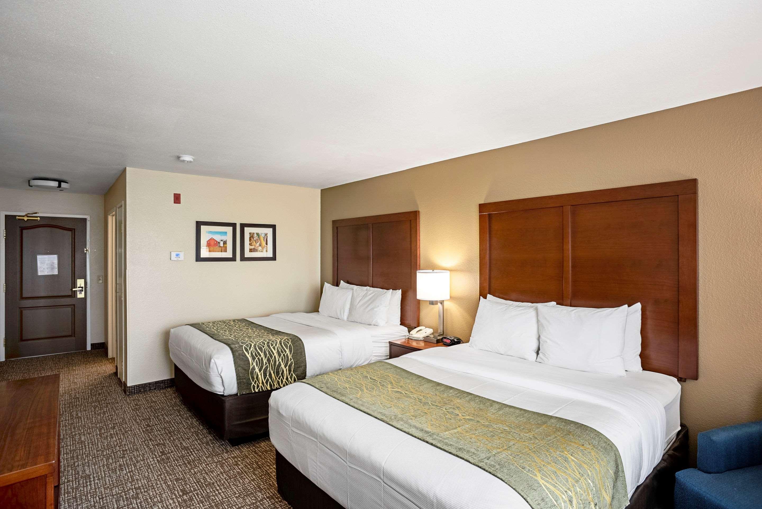Comfort Inn&Suites Independence Exterior foto